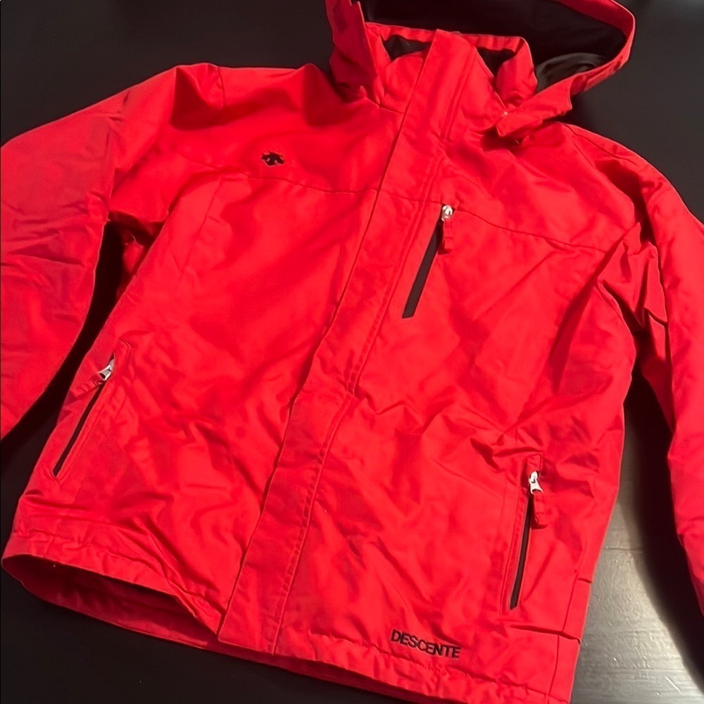Descente Junior Red Ski Jacket Kids Size‎ 16 Hooded Insulated Winter Coat